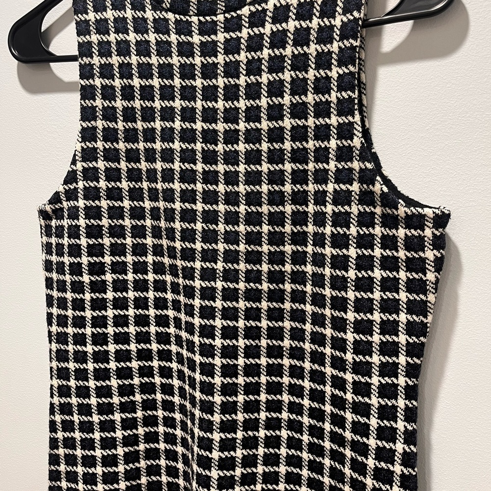 Women's 100%wool Theory Checked sleeveless sweater Vest Navy Soft Luster,Size S. - Picture 5 of 7